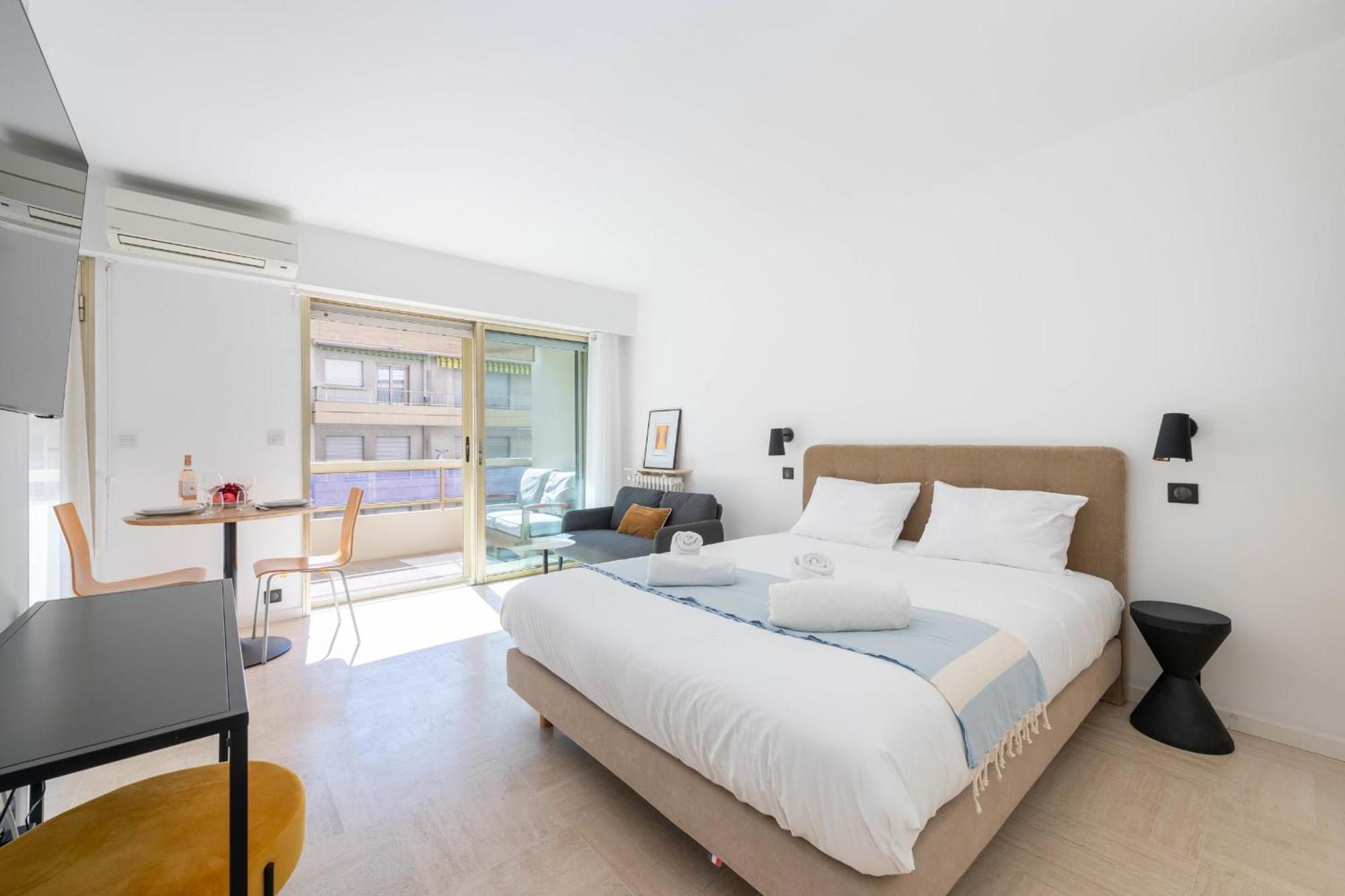 With Terrace 2 Minutes From La Croisette Appartement *